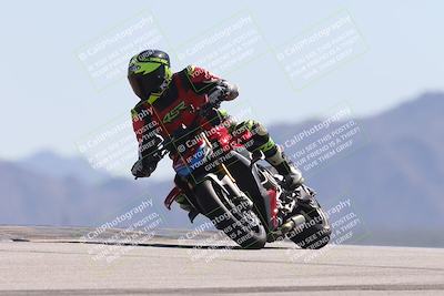 media/Oct-13-2025-Moto Forza (Mon) [[a66d839500]]/3-B Group/Session 4 (Turn 9)/